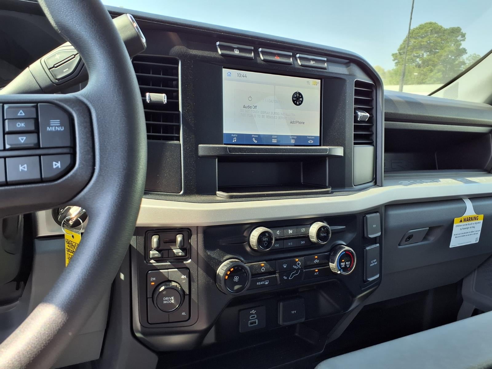 2024 Ford F-550 Chassis Cab F-550® XL