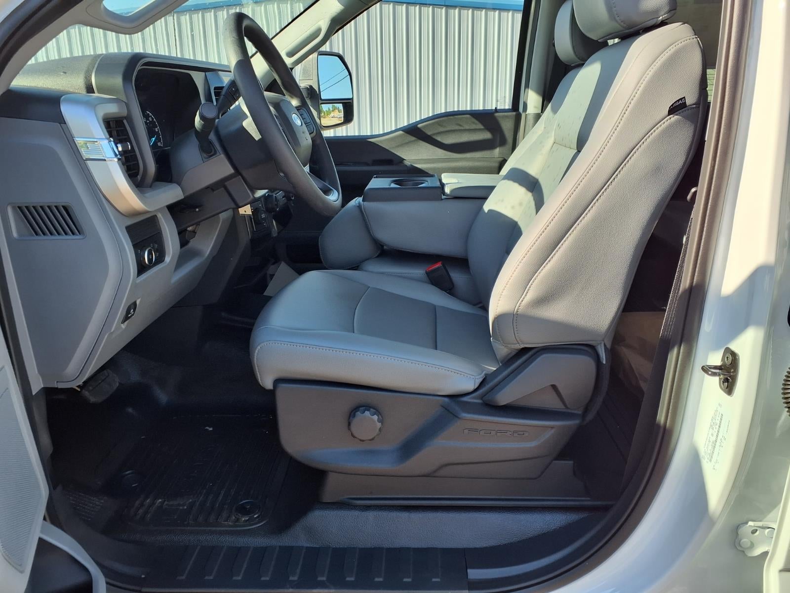 2026 Ford F-350 Super Duty XL