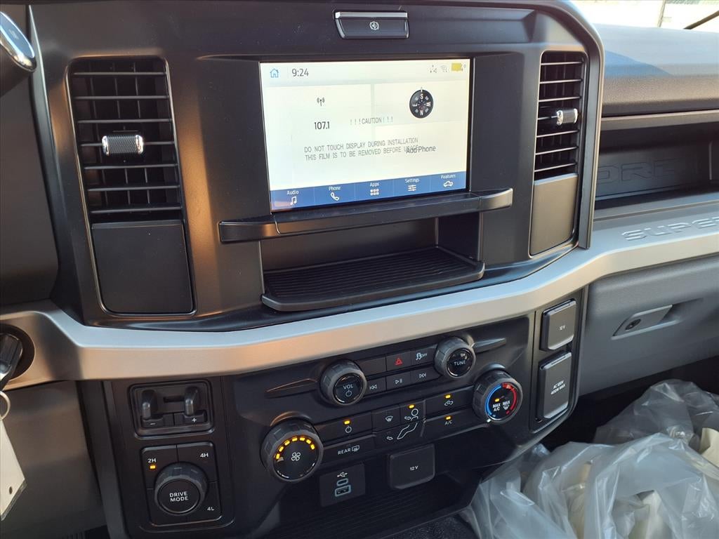 2025 Ford F-350 Super Duty XL