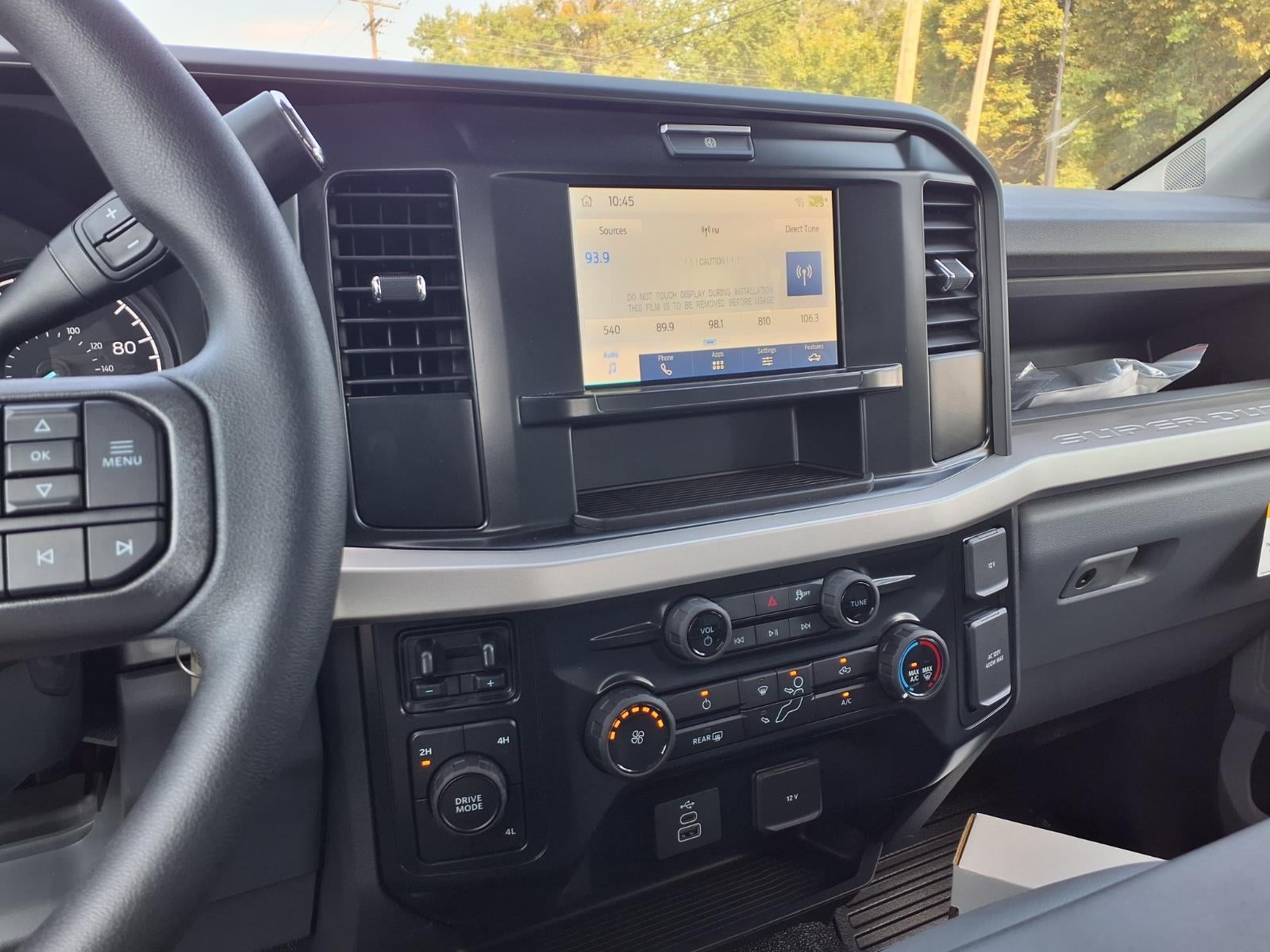 2027 Ford F-350 XL