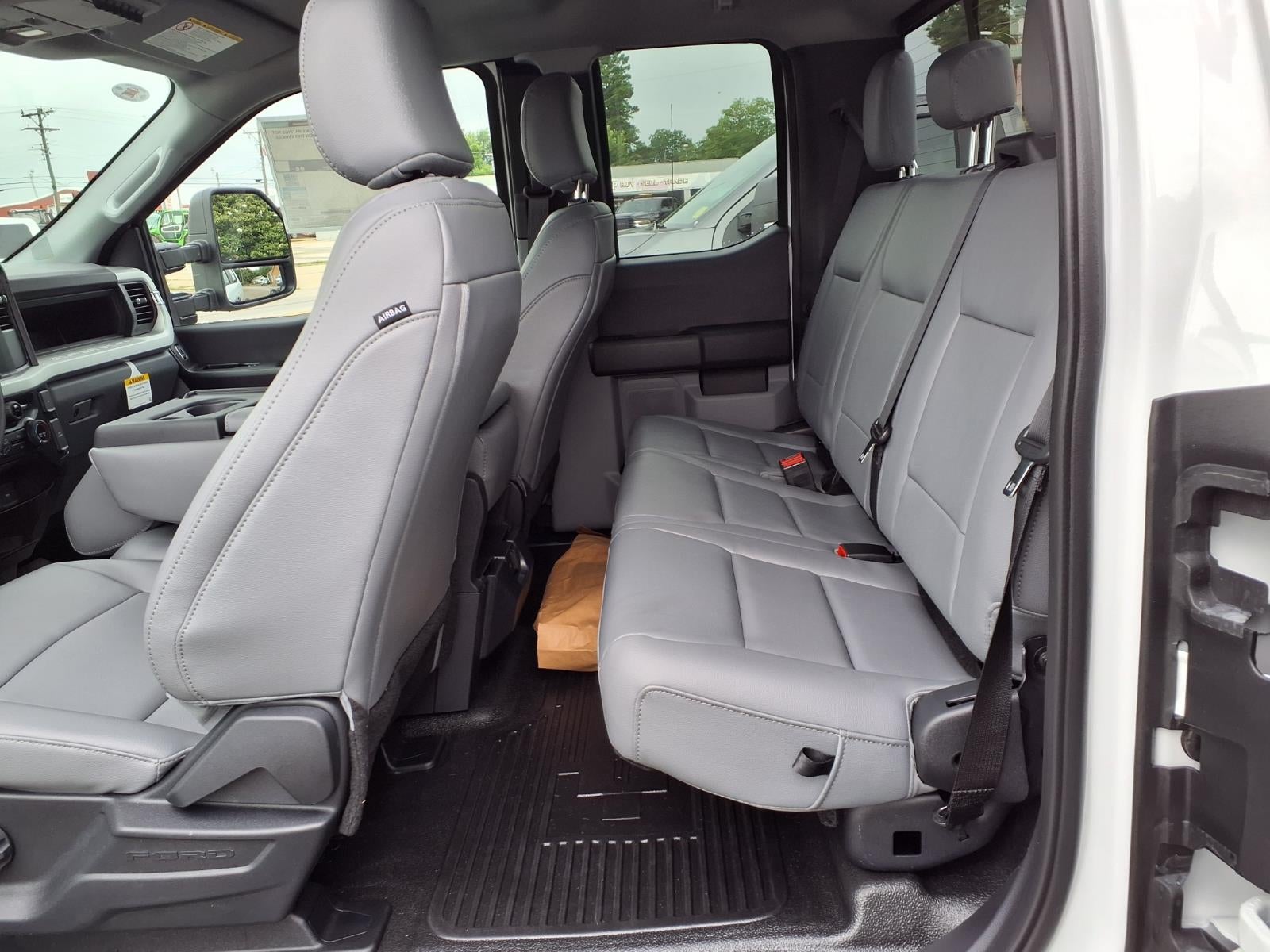 2026 Ford F-350 Super Duty XL