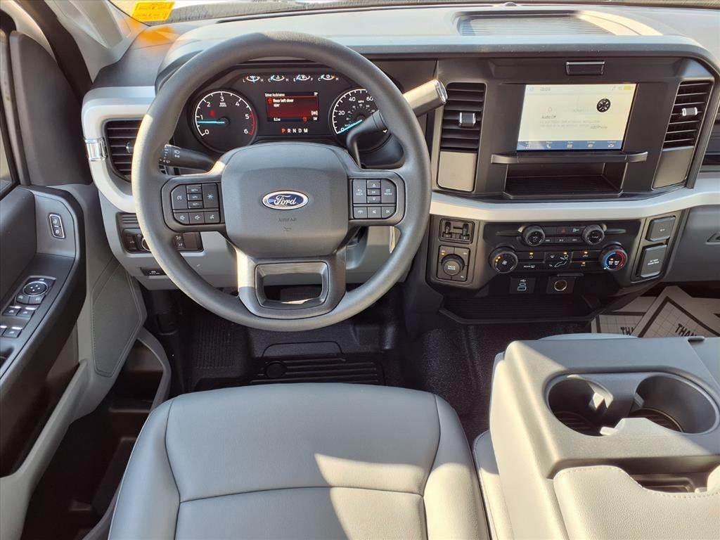 2026 Ford F-350 Super Duty XL