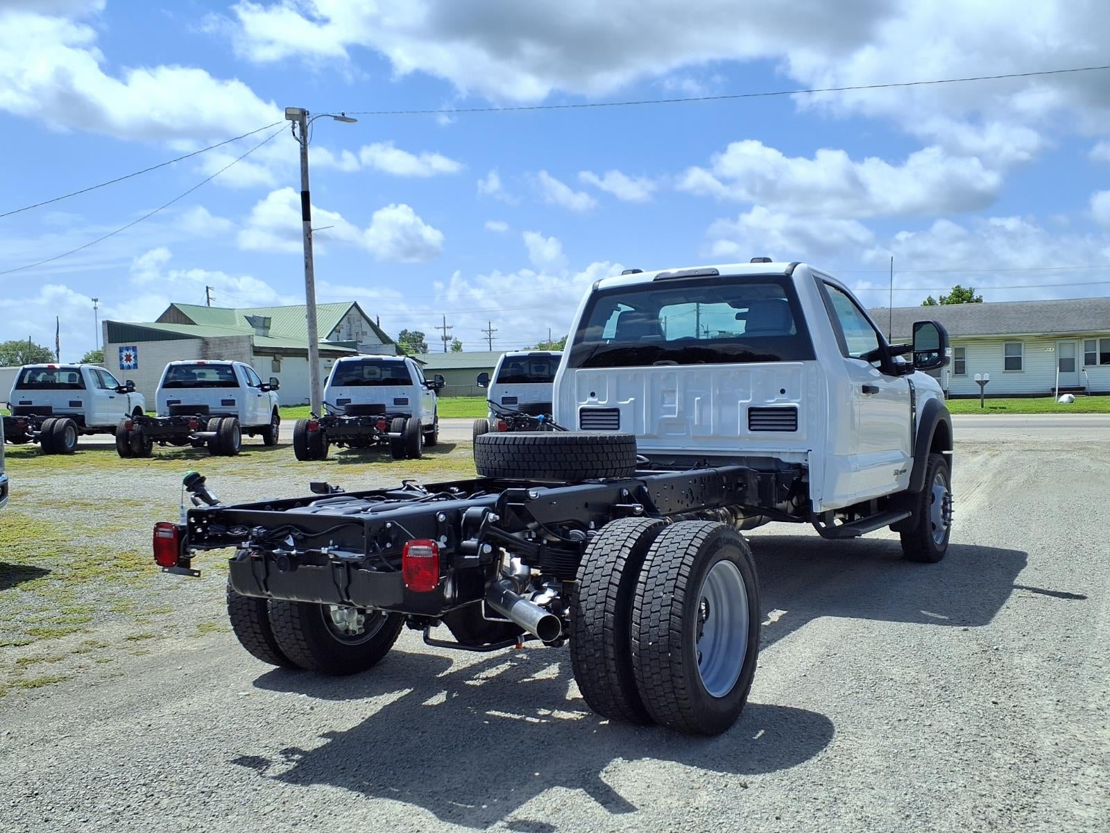 2026 Ford F-550 Chassis Cab F-550® XL