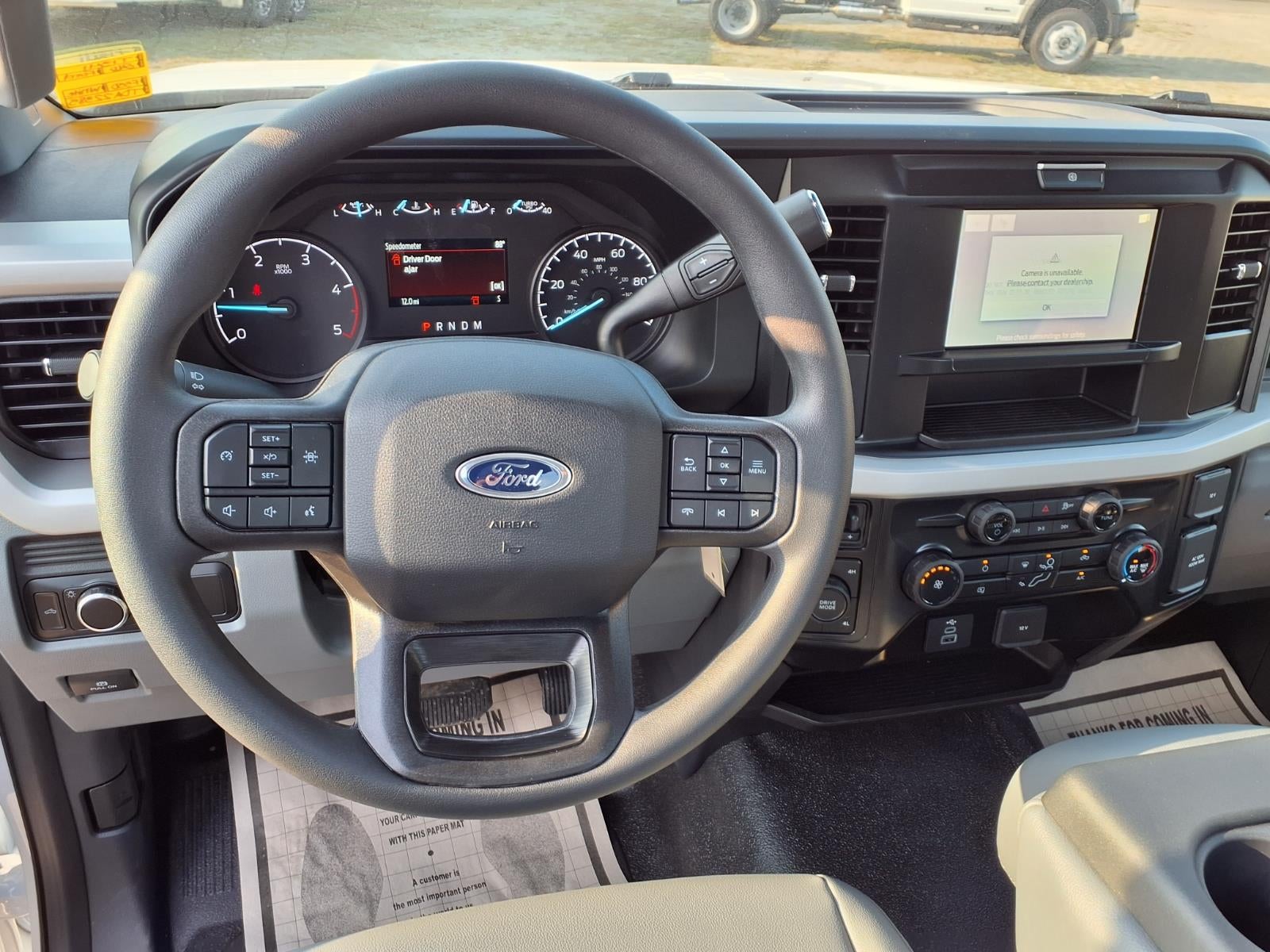2026 Ford F-550 Chassis Cab F-550® XL