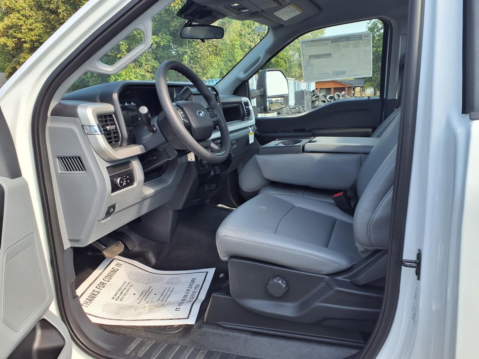 2026 Ford F-550 Chassis Cab XL