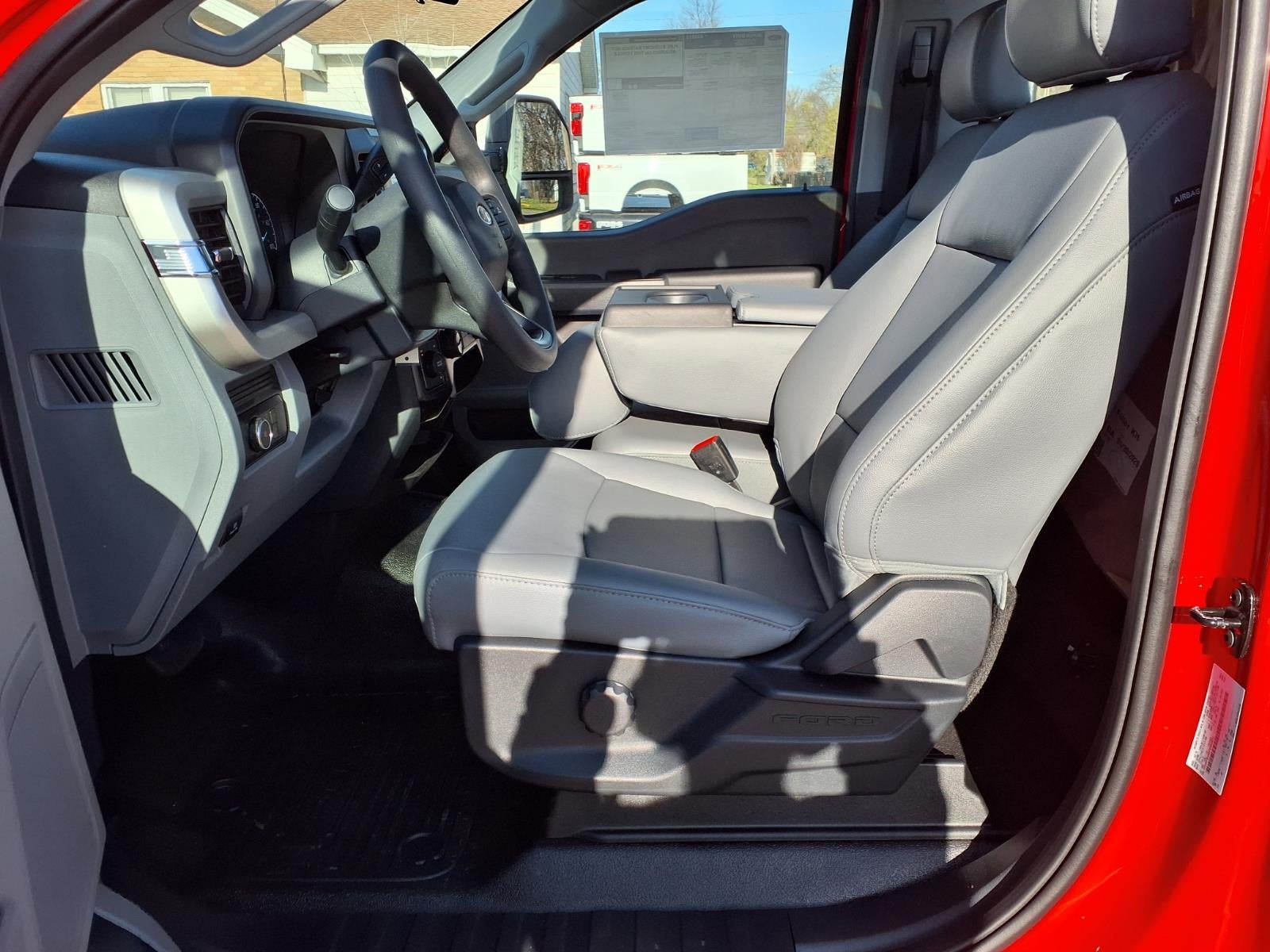 2026 Ford F-350 Super Duty XL