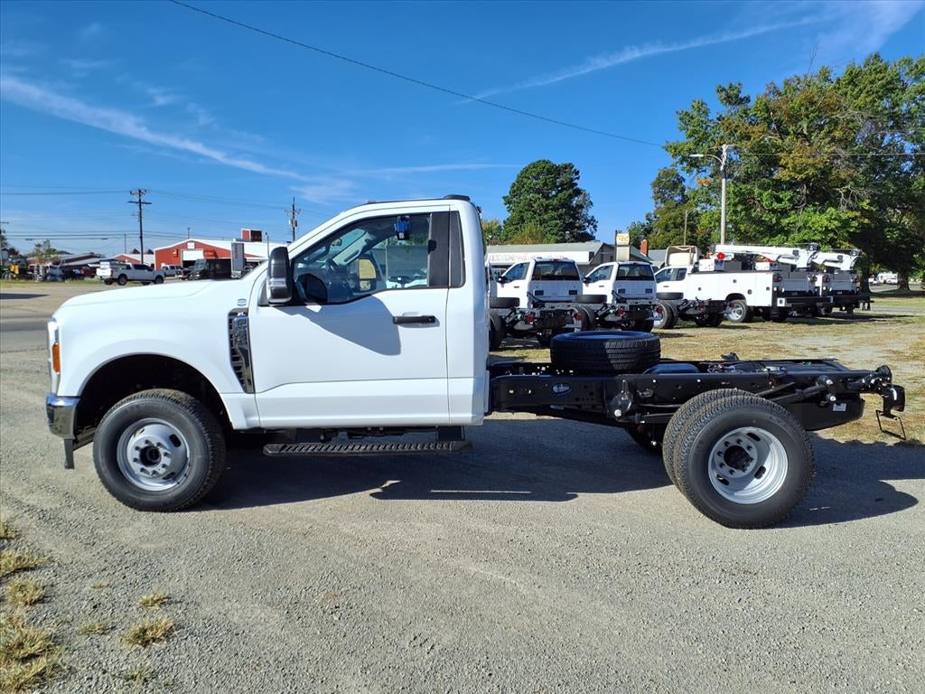 2026 Ford F-350 Super Duty XL