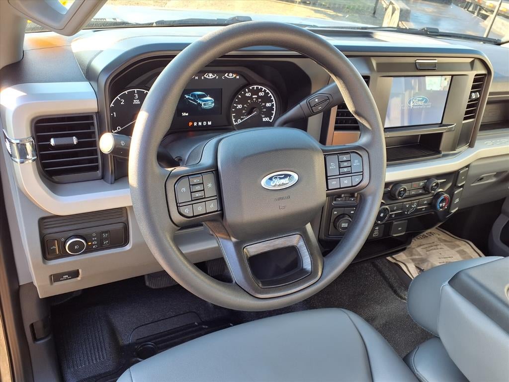 2026 Ford F-350 Super Duty XL