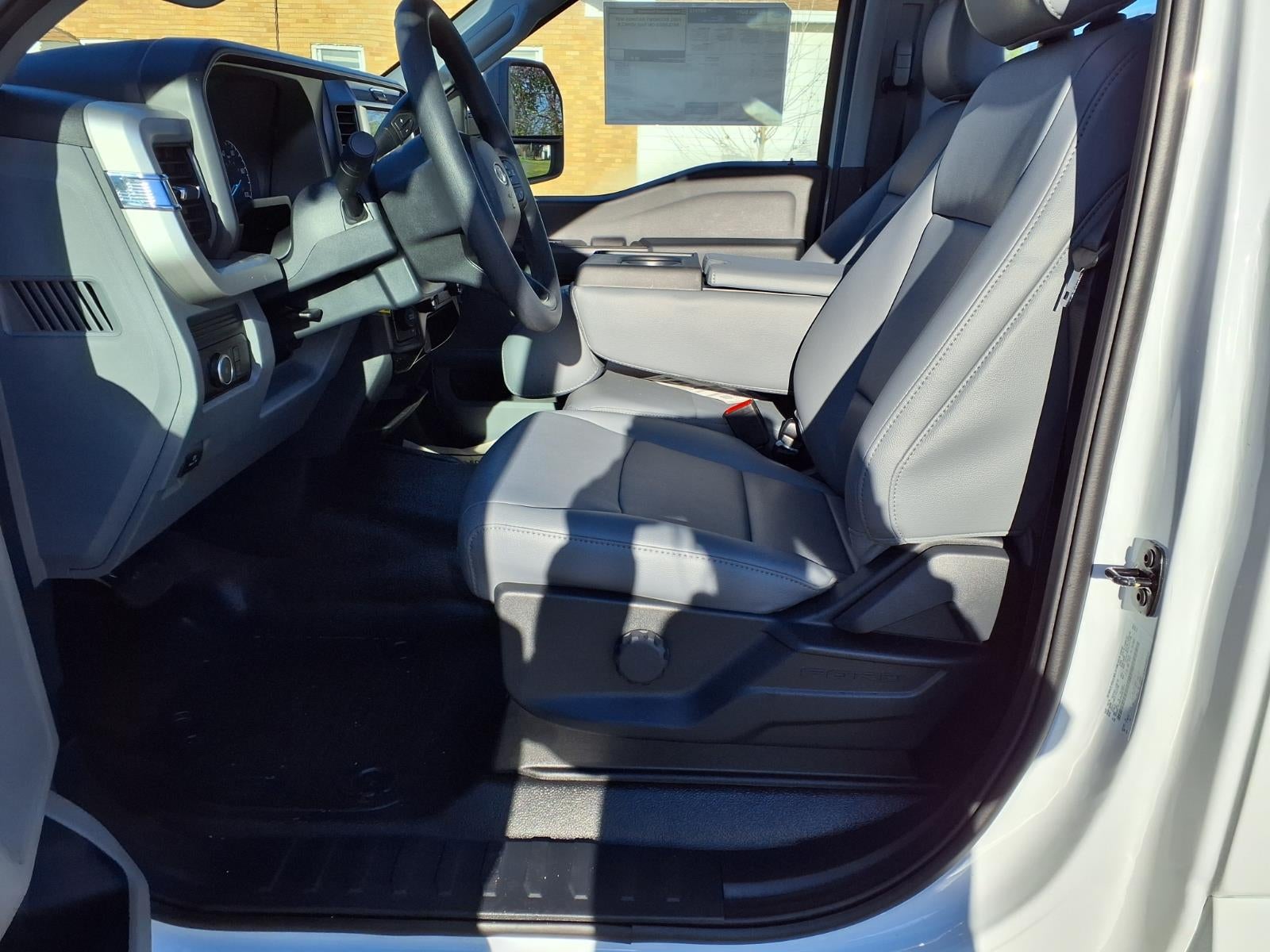 2026 Ford F-350 Super Duty XL