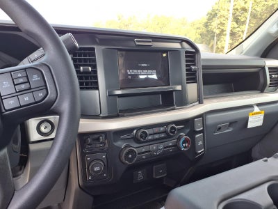 2027 Ford F-350 Super Duty XL