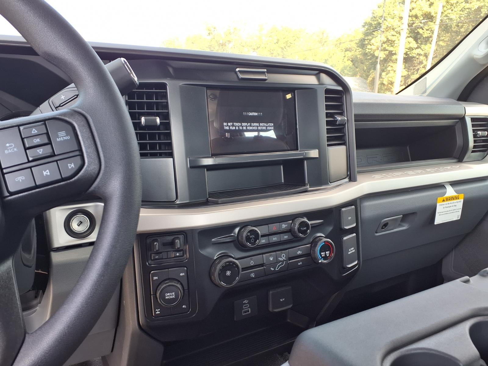 2027 Ford F-350 Super Duty XL