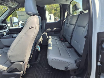 2027 Ford F-350 Super Duty XL