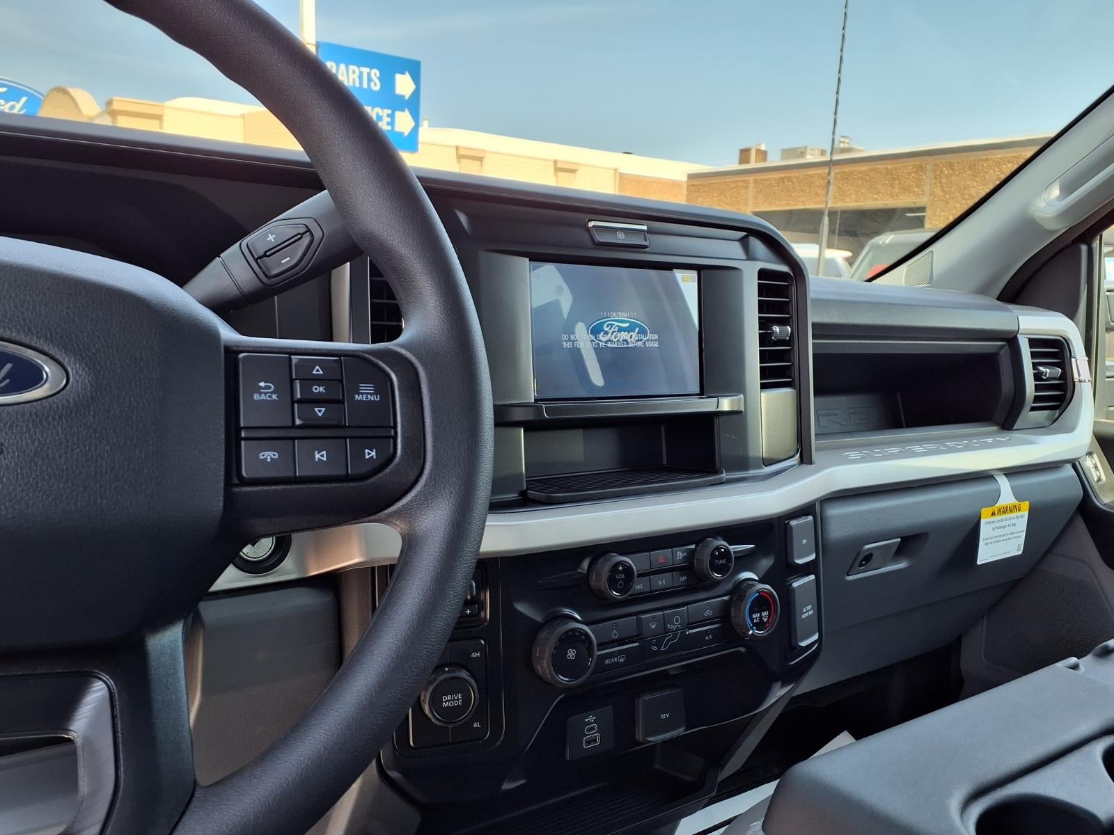 2026 Ford F-550 Chassis Cab F-550® XL