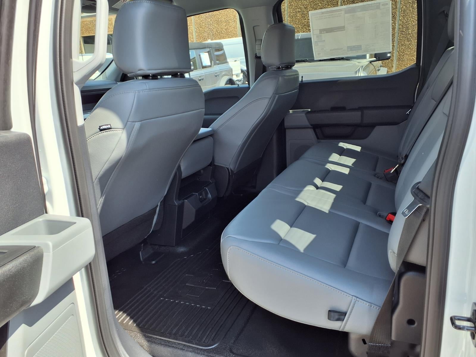 2026 Ford F-550 Chassis Cab F-550® XL