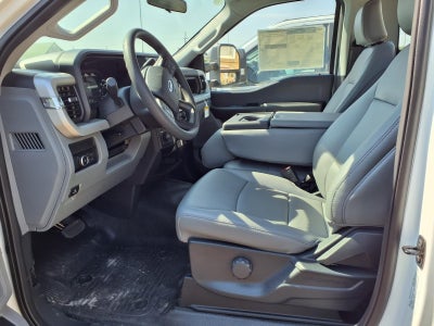 2026 Ford F-450 Chassis Cab F-450® XL