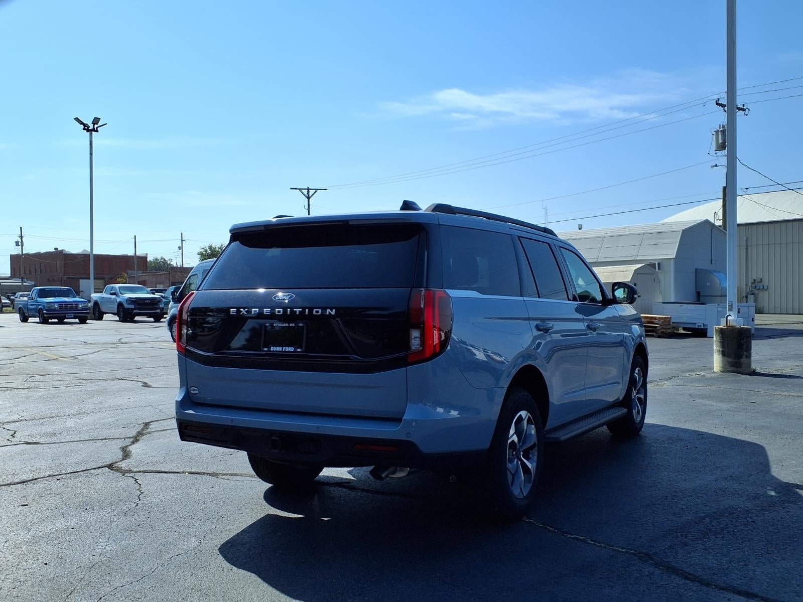 2027 Ford Expedition Active