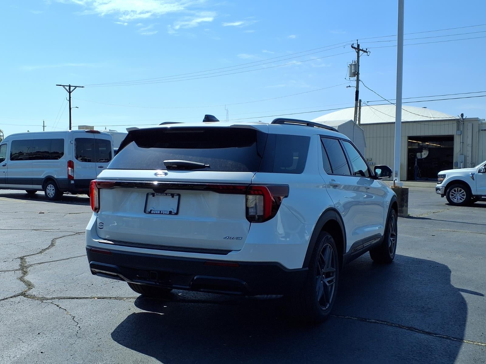2026 Ford Explorer ST-Line