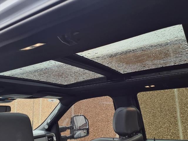 2025 Ford F-250 Super Duty Platinum