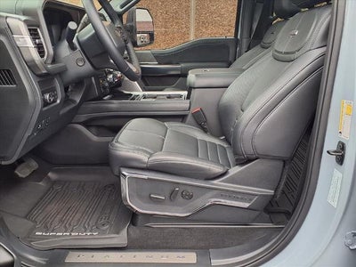 2025 Ford F-250 Super Duty Platinum