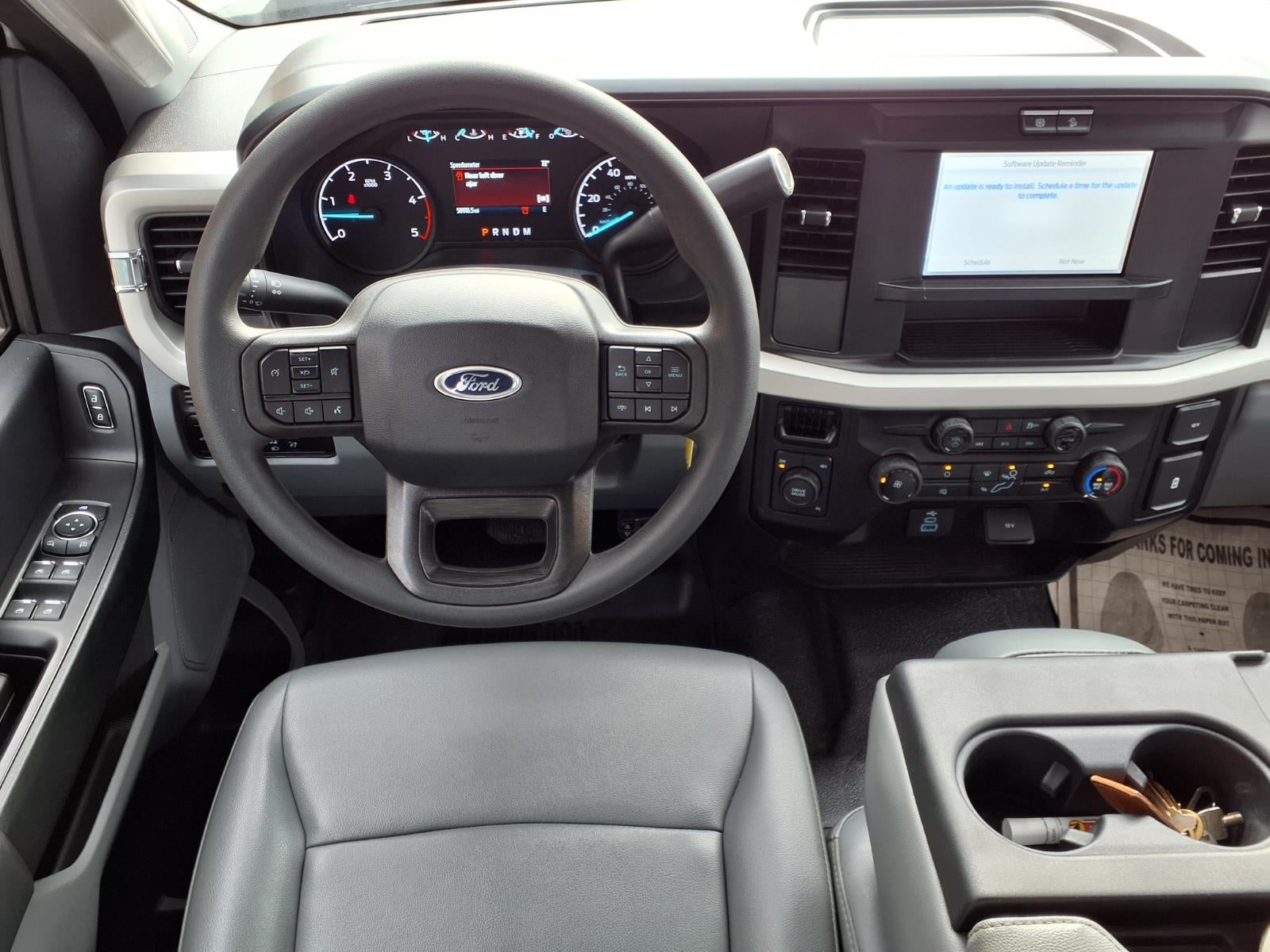 2025 Ford F-350 Super Duty XL