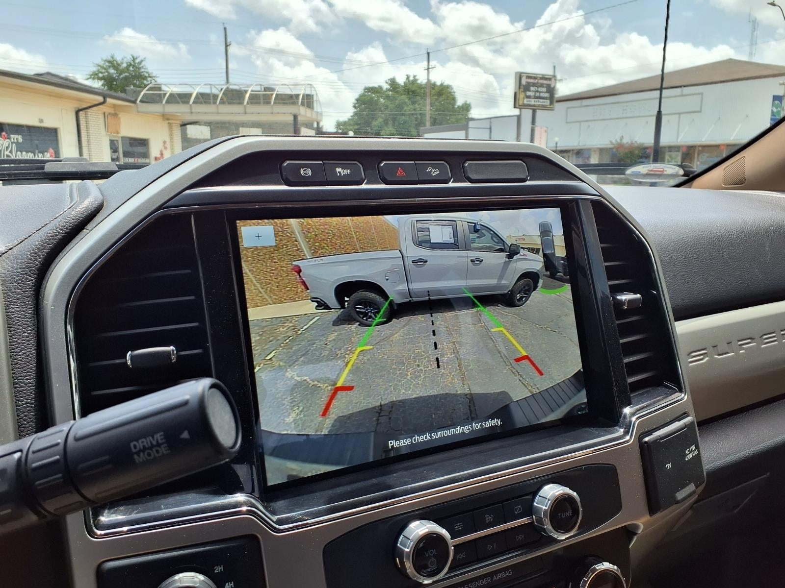 2022 Ford F-350 Super Duty Lariat