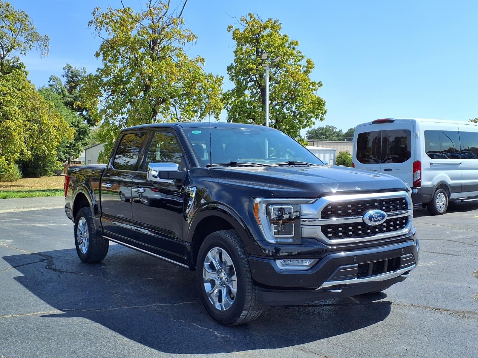 2023 Ford F-150 PLATINUM