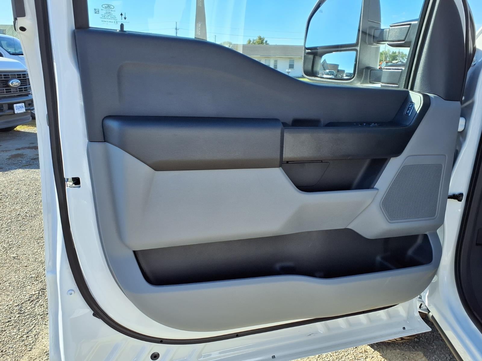 2027 Ford F-250 Super Duty XL