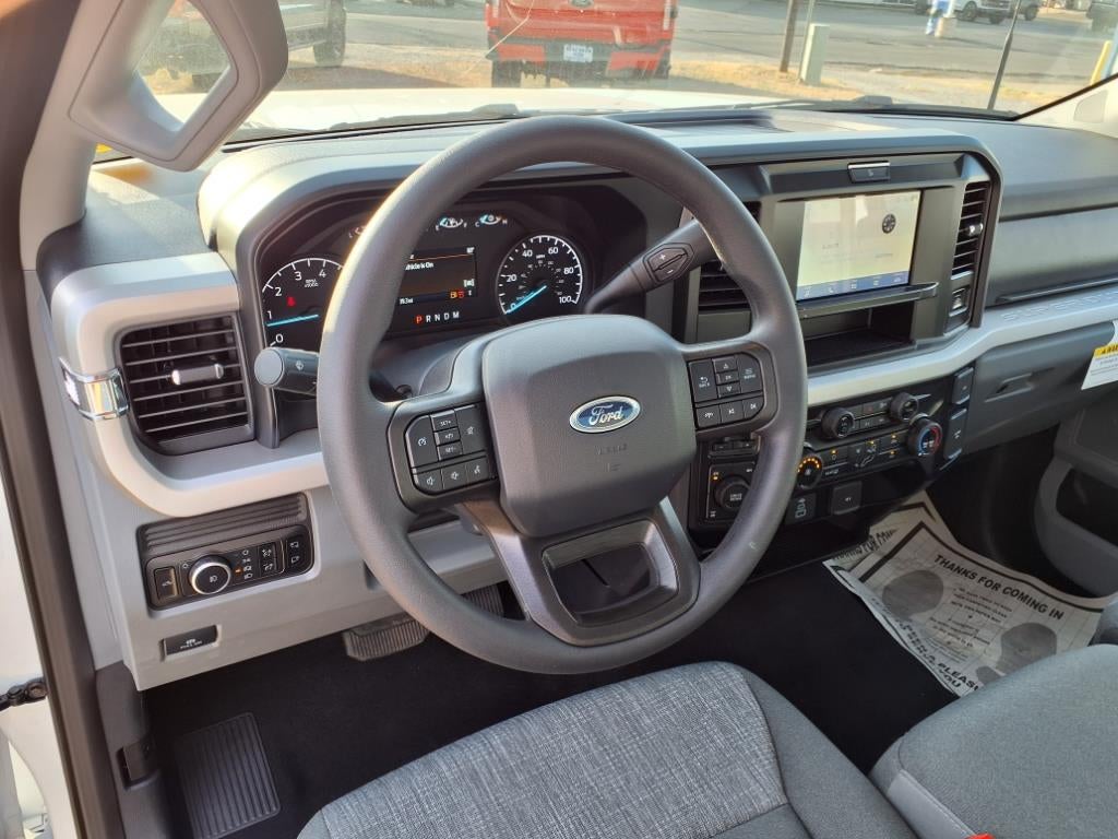2025 Ford F-350 Super Duty XLT