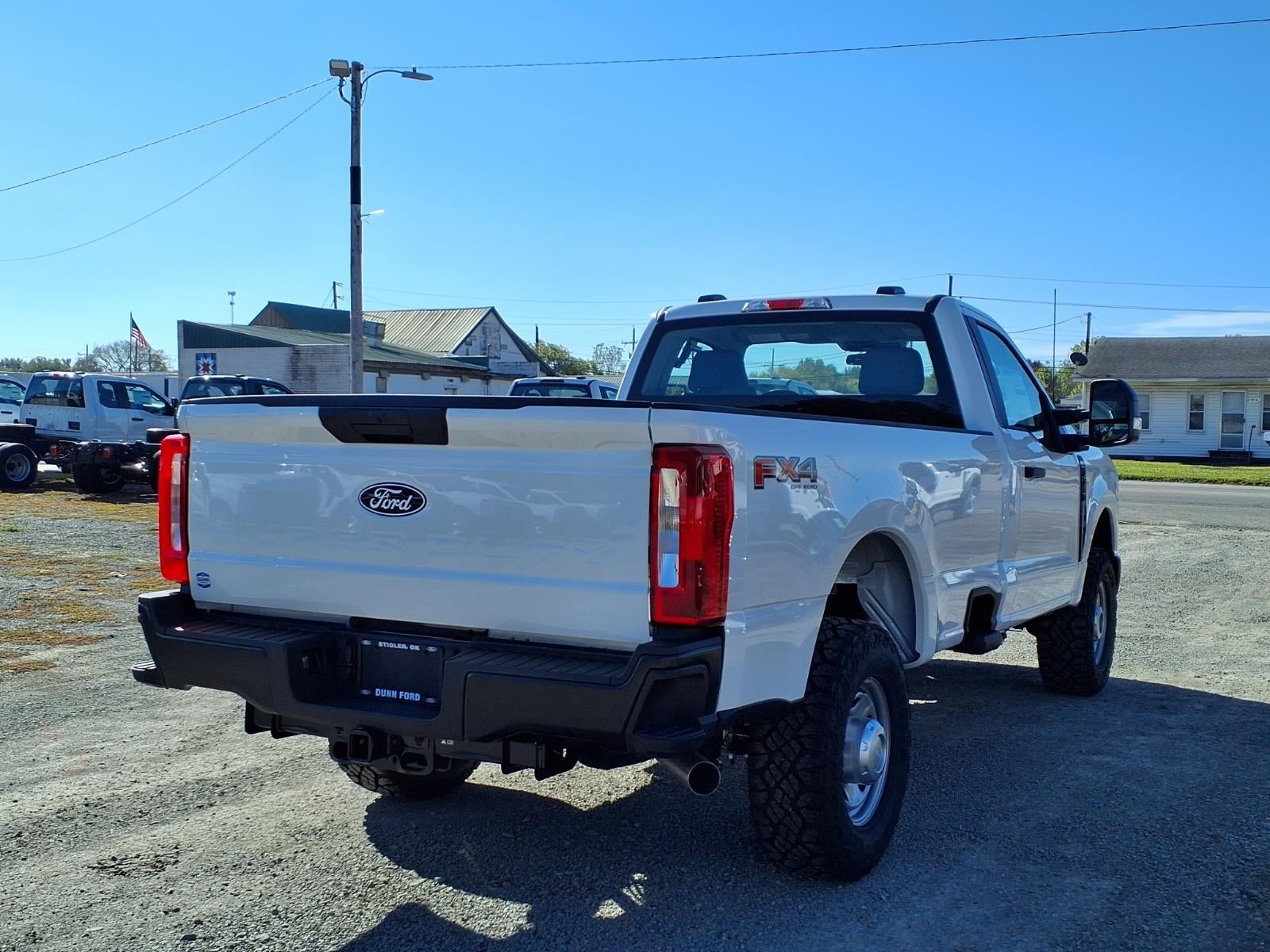 2027 Ford F-350 Super Duty XL